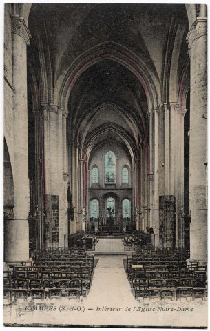 ETAMPES. - Intérieur de l'église Notre-Dame [Editeur Rameau, teintée en bleu et rouge]. 