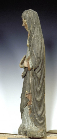 statue : sainte Anne