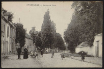 Angerville.- Avenue de Paris [1904-1910]. 