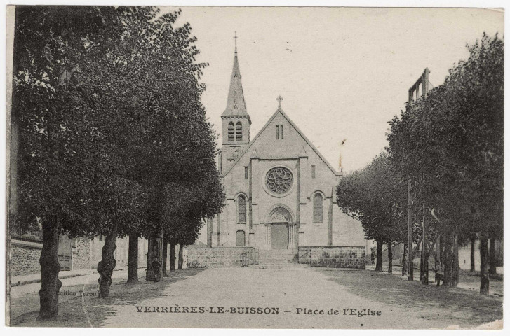 VERRIERES-LE-BUISSON. - Place de l'église [Editeur Turon]. 
