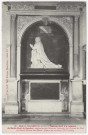 CHILLY-MAZARIN. - Tombeau de Martin Ruzé de Beaulieu, secrétaire des finances, trésorier des ordres du roi et grand maître des mines, statue en marbre, XVIIe siècle). 