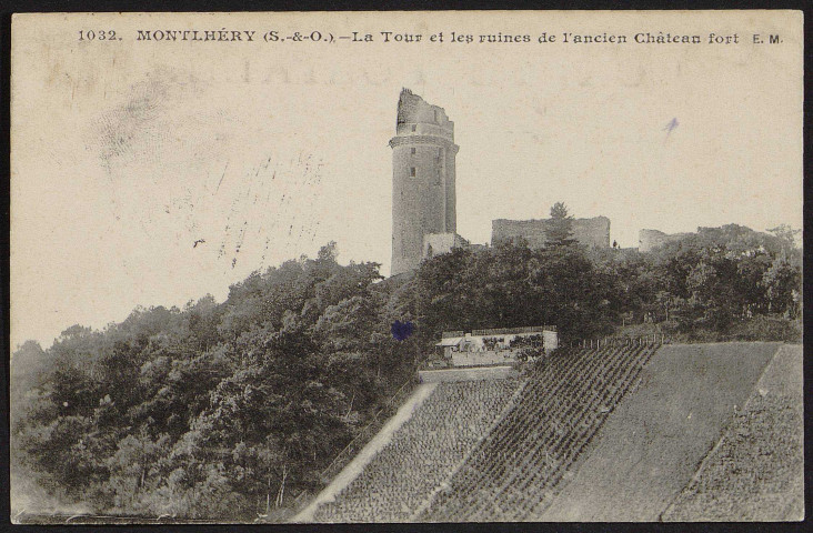 Montlhéry.- La tour et les ruines de l'ancien château fort (10 novembre 1909). 
