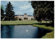 LARDY. - Château vu de son splendide parc. Combier, couleur. 