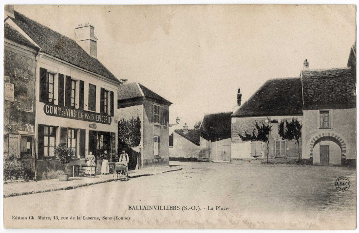 BALLAINVILLIERS. - La place, Maire, 1907, 3 lignes, 10 c, ad. 