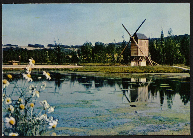 Etampes.- Le moulin [1972-1990]. 