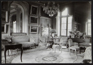 Courson-Monteloup.- Château de Courson : salon [1960-1964]. 