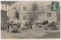 CORBEIL-ESSONNES. - Corbeil - Etablissement Decauville, voitures automobiles en essais. Editeur ND, 1907, 1 timbre à 5 centimes. 