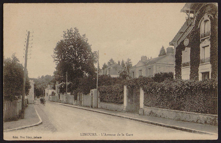 LIMOURS.- Avenue de la gare (8 septembre 1916). 