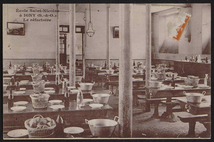Igny.- Ecole Saint-Nicolas : Le réfectoire [1907-1917]. 
