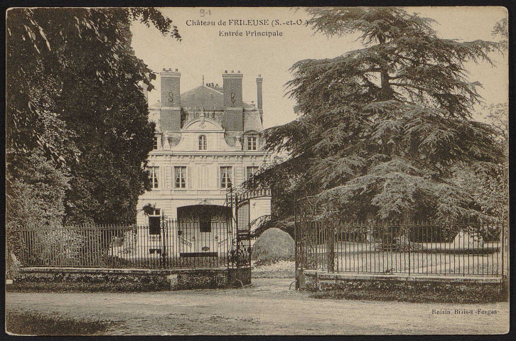 Briis-sous-Forges.- Entrée principale du château de Frileuse [1905-1910]. 
