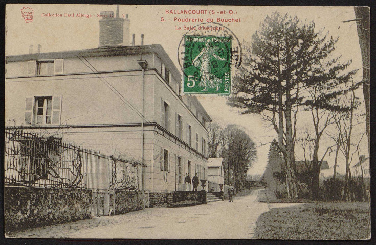 Ballancourt-sur-Essonne.- Poudrerie du Bouchet : la salle d'honneur (19 août 1912). 