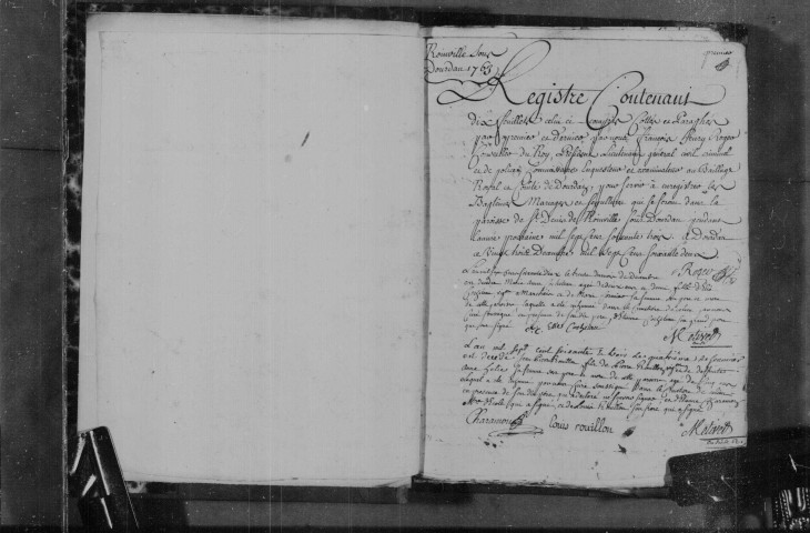 ROINVILLE-SOUS-DOURDAN. Paroisse Saint-Denis : Baptêmes, mariages, sépultures : registre paroissial (1763-1782). 