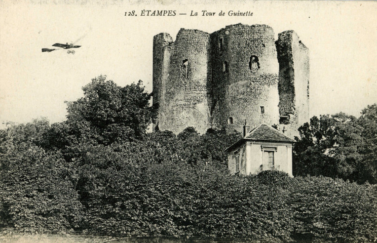 ETAMPES. - La tour de Guinette. Collection artistique Rameau. 