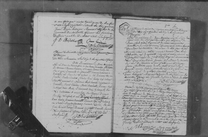 ROINVILLE-SOUS-DOURDAN. Naissances, mariages, décès : registre d'état civil (an X-1808). 