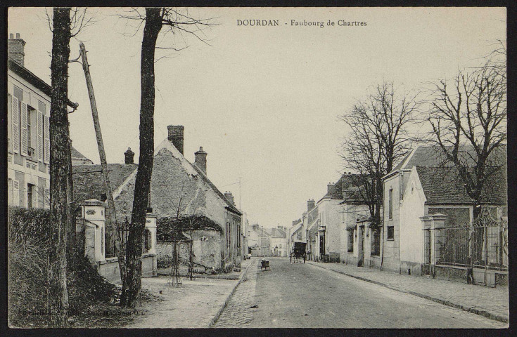 Dourdan .- Faubourg de Chartres (4 mars 1905). 