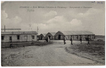 ETAMPES. - Ecole militaire d'aviation de Villesauvage, baraquements et bessonneau. Cliché et collection Rameau. 