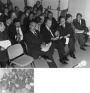 EVRY.- Une réunion publique en présence de M. PHILIPPE, préfet, de M. TROMBERT, sous-préfet, de M. L'HELGUEN et de M. BOSCHER, maire d'EVRY, [1975], N et B. 