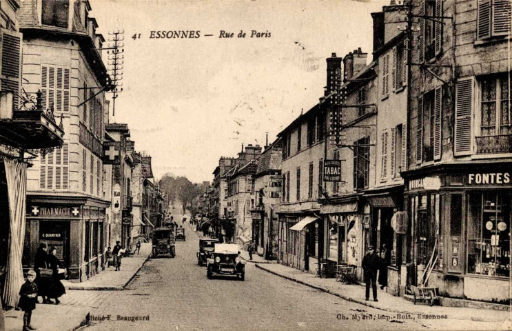 CORBEIL-ESSONNES. - ESSONNES - Rue de Paris (route nationale). Editeur Myard à Essonnes, 1925, timbre à 5 centimes. 