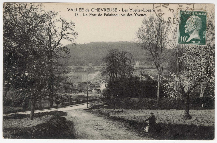 PALAISEAU. - Les Yvettes-Lozère. Le fort de Palaiseau vu des Yvettes. 1924, timbre à 10 centimes. 