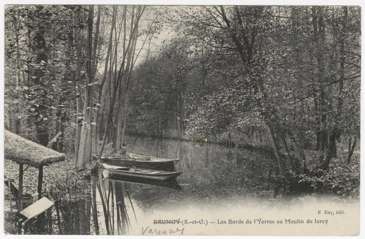 VARENNES-JARCY. - Les bords de l'Yerres près du moulin de Jarcy [Editeur Ray, 1909, timbre à 10 centimes]. 