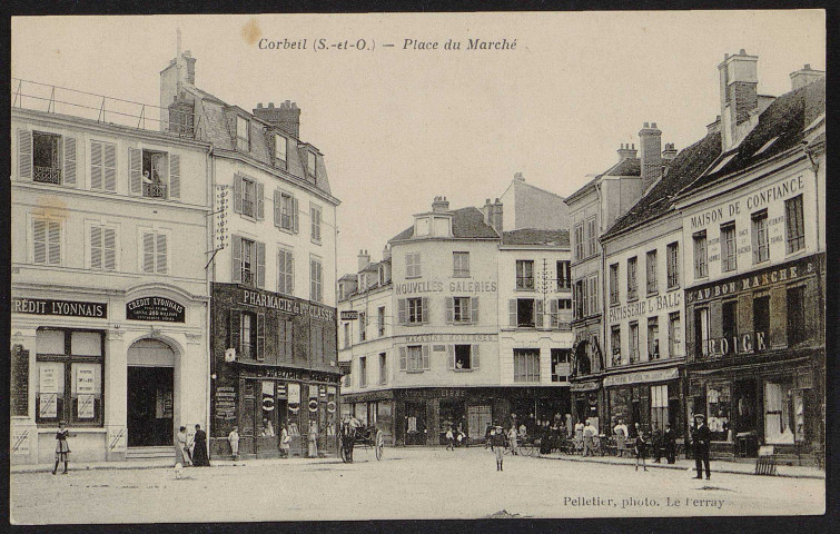 Corbeil-Essonnes.- Place du marché [1904-1910]. 