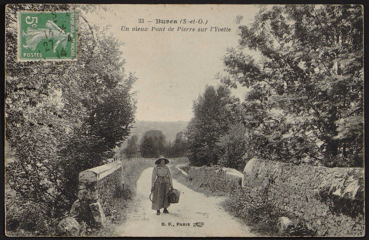 Bures-sur-Yvette.- Un vieux pont de pierres sur l'Yvette (27 avril 1914). 