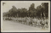 Draveil.- Défilé de scouts (26 août 1932). 