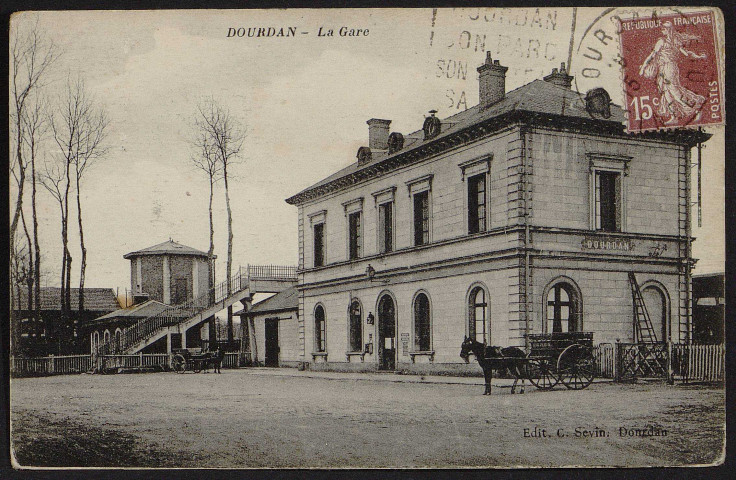 Dourdan .- La gare [1920-1930]. 