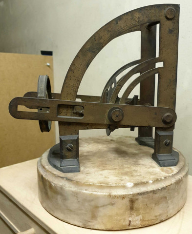 canon solaire orientable de Ferat