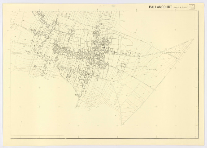 Plan topographique régulier de BALLANCOURT dressé et dessiné par J. LEROY, ingénieur, vérifié par le Service du Cadastre, feuille 4, 1954. Ech. 1/2.000. N et B. Dim. 0,74 x 1,04. 