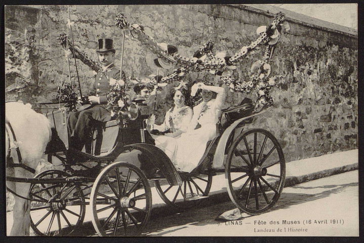 Linas.- Fête des muses (16 avril 1911) : Landau de l'Histoire (1911). 