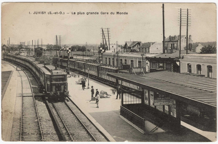JUVISY-SUR-ORGE. - La plus grande gare du monde. Les Nouvelles Galeries (1926), 43 lignes, cl. 17A25d. 