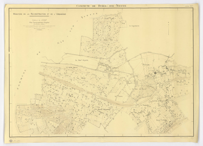 Plan topographique régulier de BURES-SUR-YVETTE, dressé et dessiné par M. THOMAS, géomètre-expert, Ministère de la Reconstruction et de l'Urbanisme, 1947. Ech. 1/2.000. N et B. Dim. 1,05 x 0,75. 