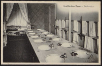 Montlhéry.- Institution Prou : Les lavabos (1904-1905). 