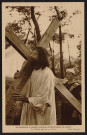 SAINT-SULPICE-DE-FAVIERES.- Reconstitution historique, la Passion du Christ : Le Christ portant sa croix [1920-1930].
