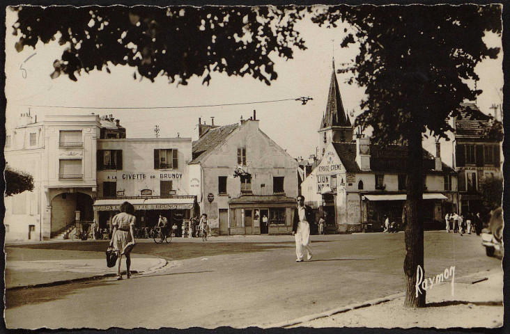 Brunoy.- Place de la mairie (septembre 1949). 