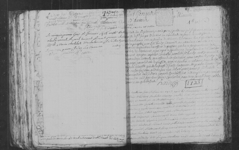 AUVERS-SAINT-GEORGES. Paroisse Saint-Georges : Baptêmes, mariages, sépultures : registre paroissial (1721-1748). [Lacunes : 1732-1736]. 
