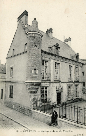 ETAMPES. - Maison d'Anne de Pisseleu [Editeur L. des G.]. 