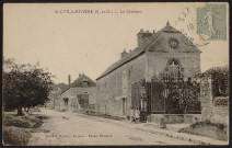 SAINT-CYR-LA-RIVIERE.- Le château (10 décembre 1924).