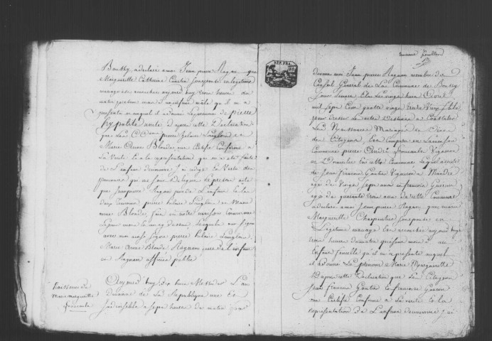 BOUSSY-SAINT-ANTOINE. Paroisse Saint-Pierre : Baptêmes, mariages, sépultures : registre paroissial (1779-1792). 
