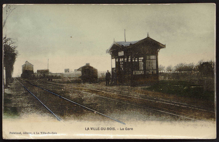 VILLE-DU-BOIS (LA). - La gare (10 août 1920).
