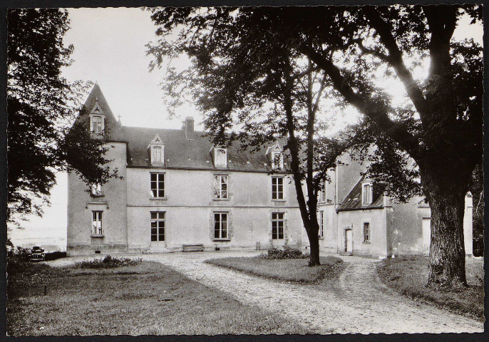 SAINT-SULPICE-DE-FAVIERES.- Château de la Briche [1964-1970].