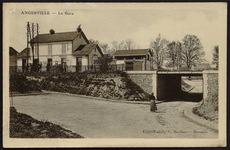 Angerville.- La gare [1904-1920]. 