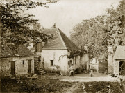 MEREVILLE. - Dépendances : petit parc, maison du garde, (1874). 