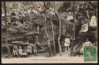 MARCOUSSIS.- La Ronce : la grotte [1920-1930].