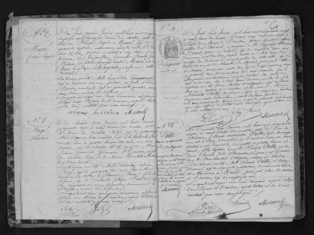 DOURDAN. Naissances, mariages, décès : registre d'état civil (1858-1860). 