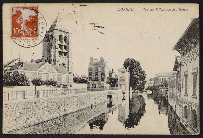 Corbeil-Essonnes.- Vue sur l'Essonne et l'église (12 juillet 1909). 