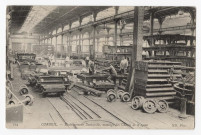 CORBEIL-ESSONNES. - Corbeil - Etablissement Décauville, montage des chassis de wagons. Editeur ND, 1915. 