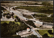 Linas.- Autodrome de Linas-Montlhéry, Domaine de Saint-Eutrope : vue aérienne [1965-1970. 