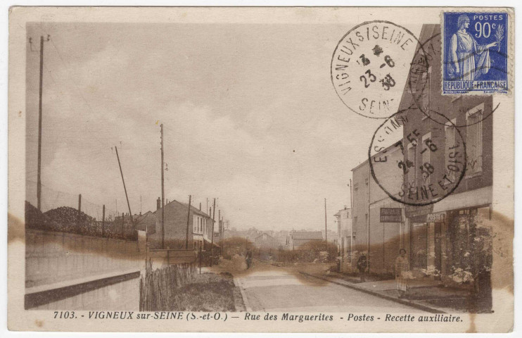 VIGNEUX-SUR-SEINE. - Rue des Marguerites. Postes. Recette auxiliaire [Editeur Photo-édition, 1938, timbre à 90 centimes, sépia]. 